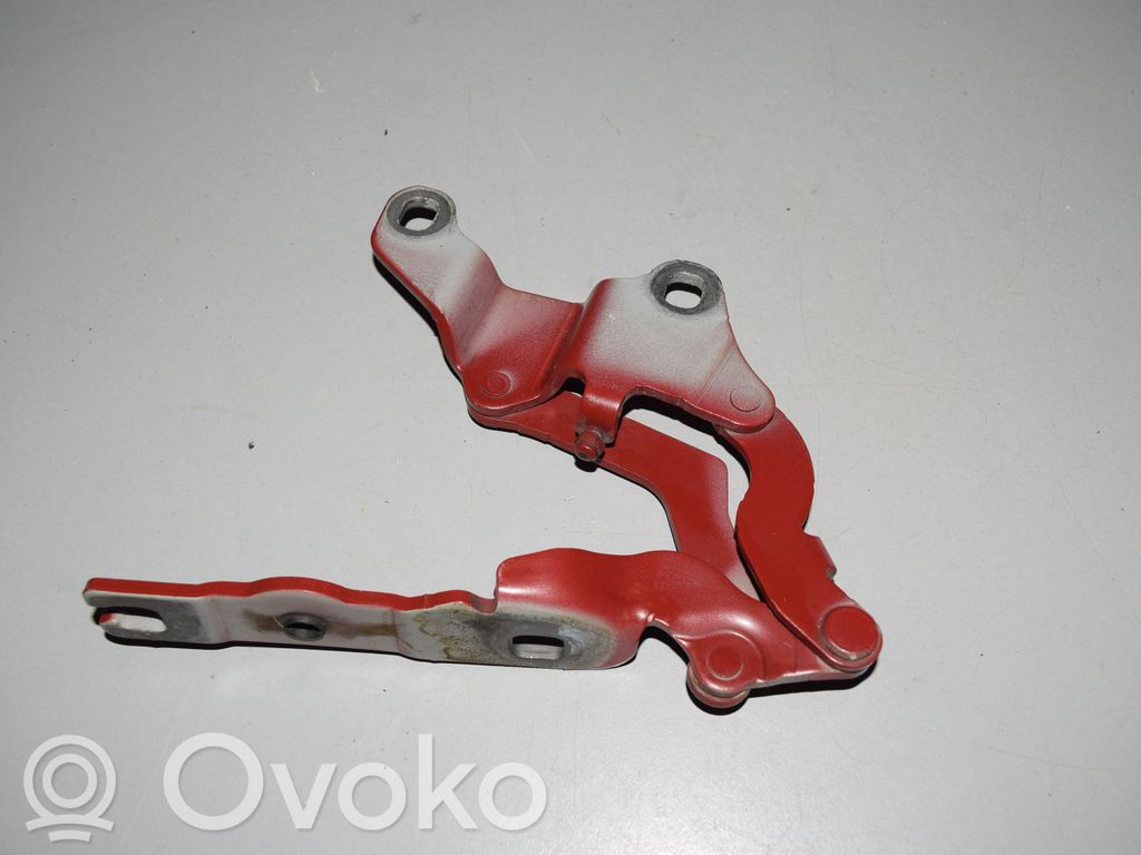 Engine bonnet/hood hinges   7060560