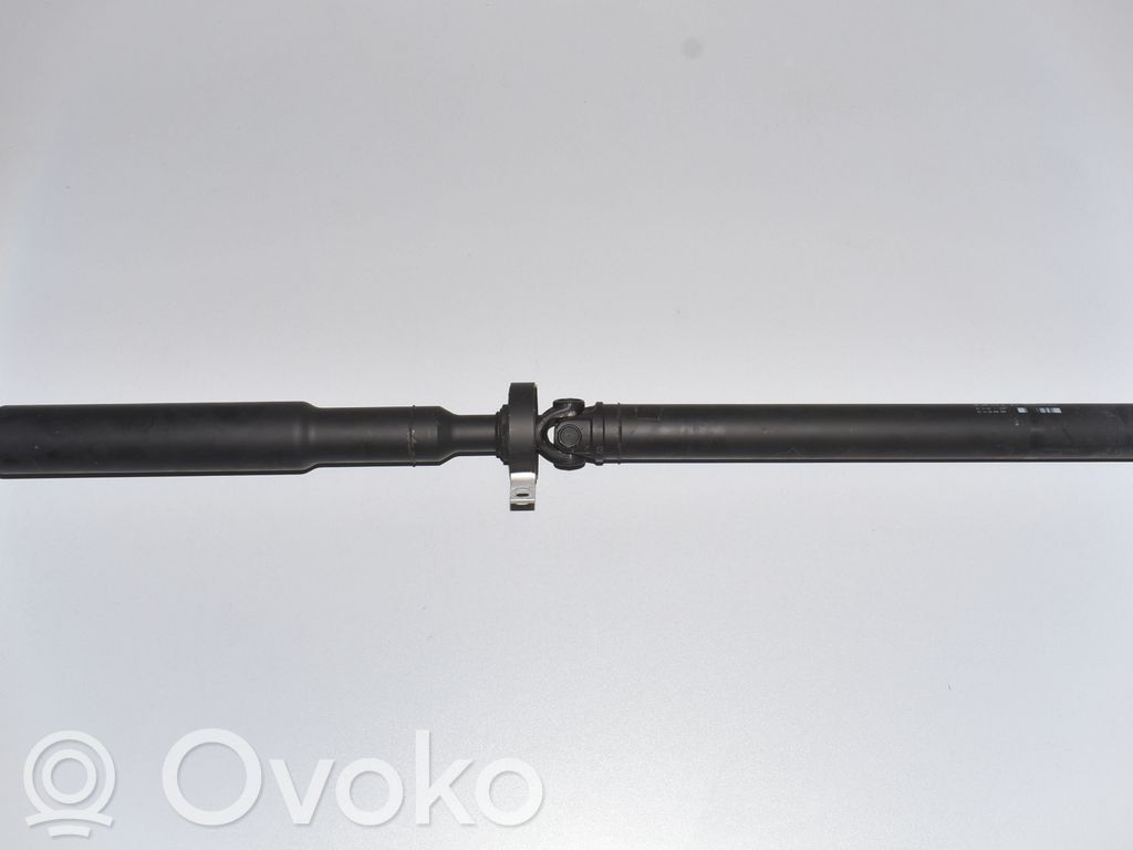 BMW 3 F30 F35 F31 Kardāns komplektā 
