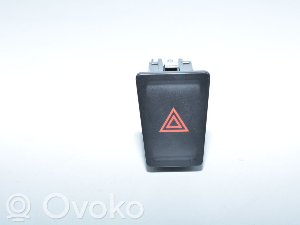 BMW i3 Hazard light switch 