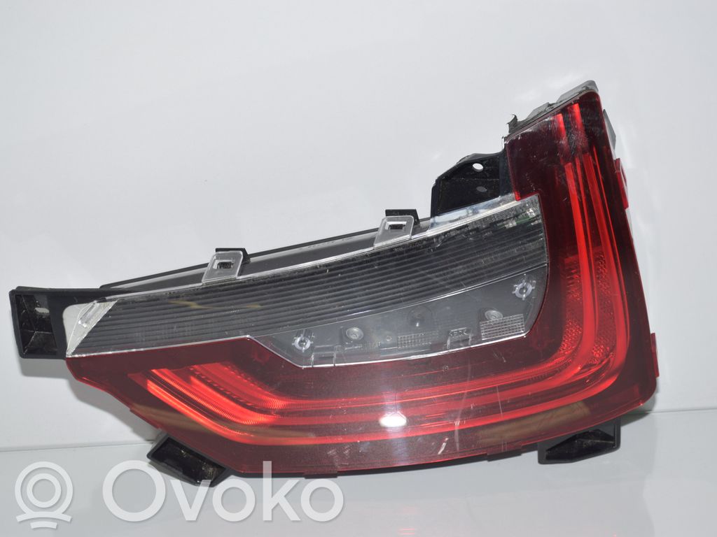 BMW i3 Takaluukun takavalot 