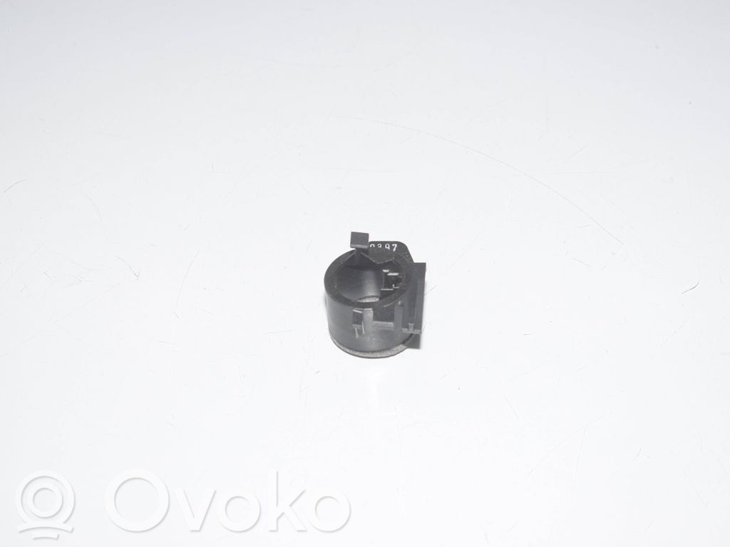BMW 2 F46 Imobilaizerio skaitytuvas (antena) 