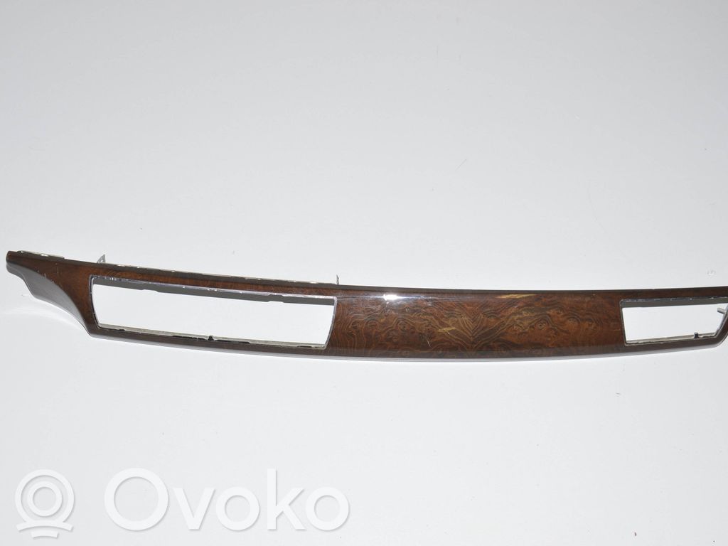 Panel trim   07308F2