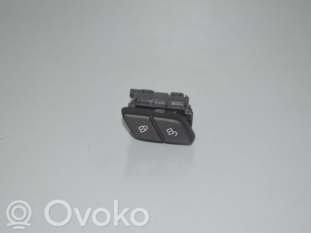 BMW 2 F46 Botón interruptor de bloqueo de puertas 