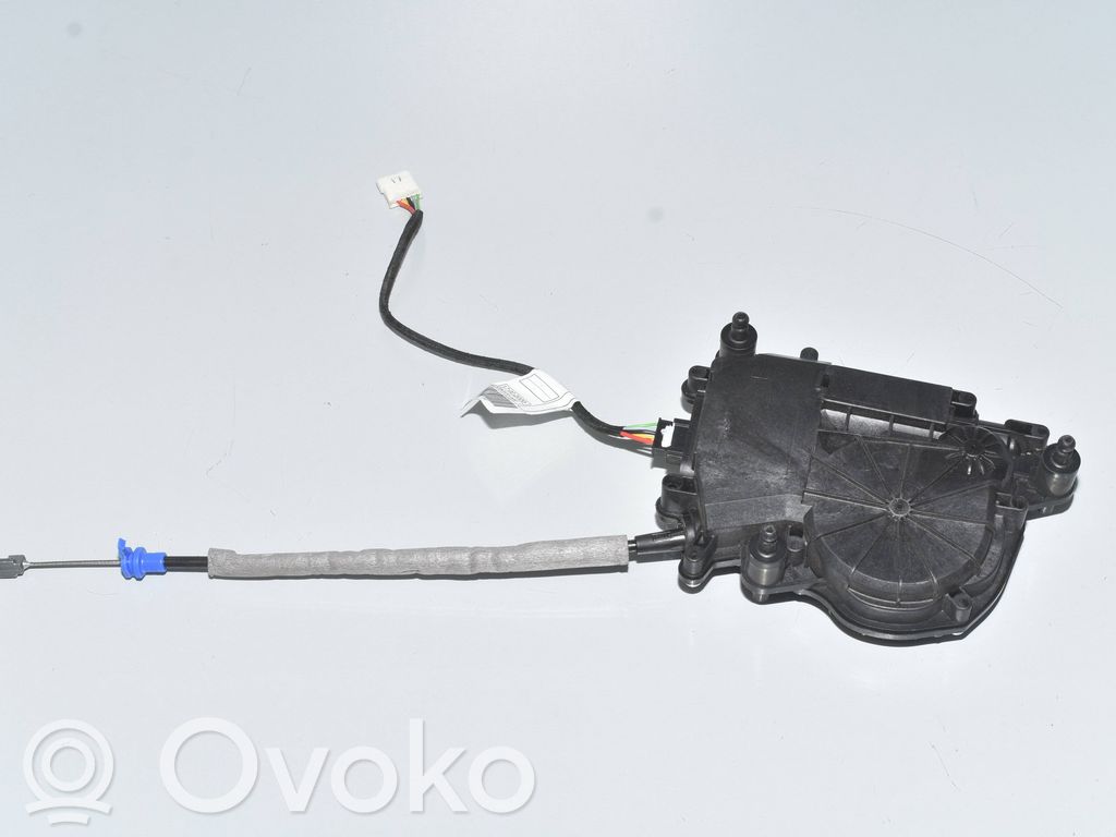 BMW X7 G07 Siłownik elektryczny podnoszenia klapy tylnej / bagażnika 