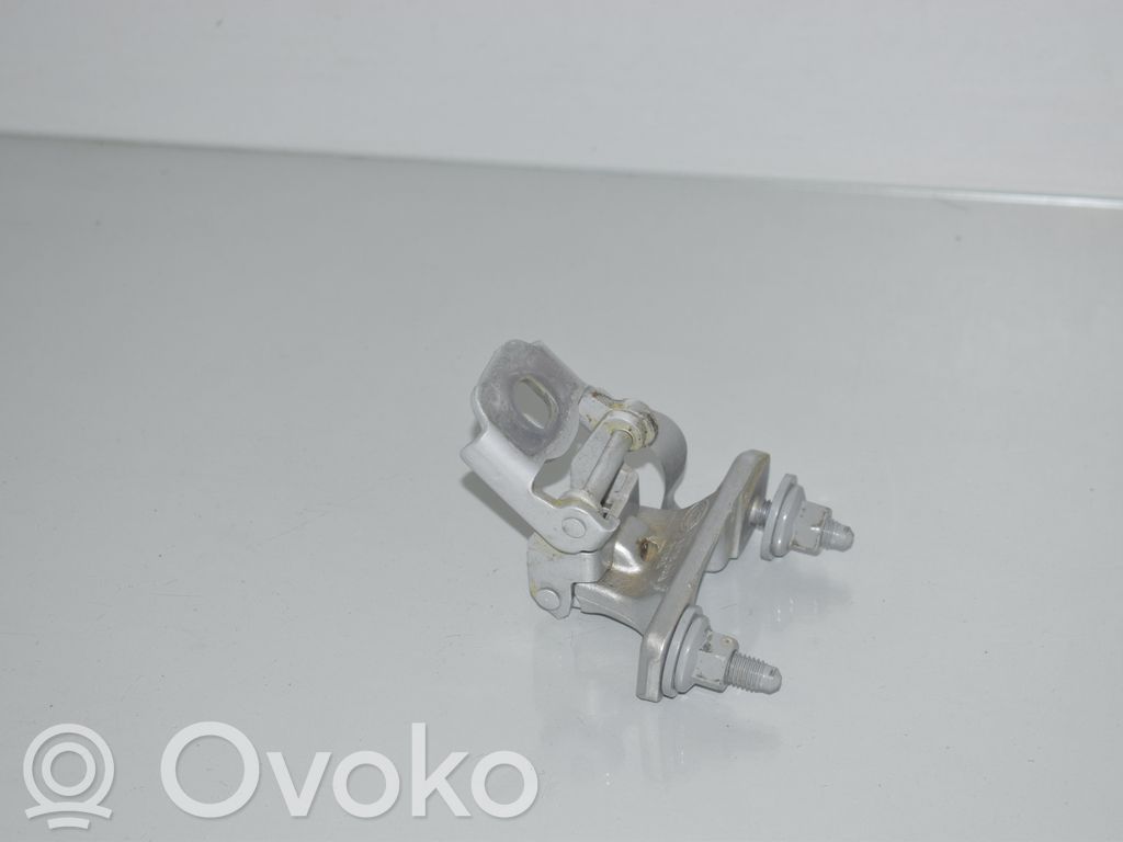 BMW 2 F46 Tailgate/trunk/boot hinge 