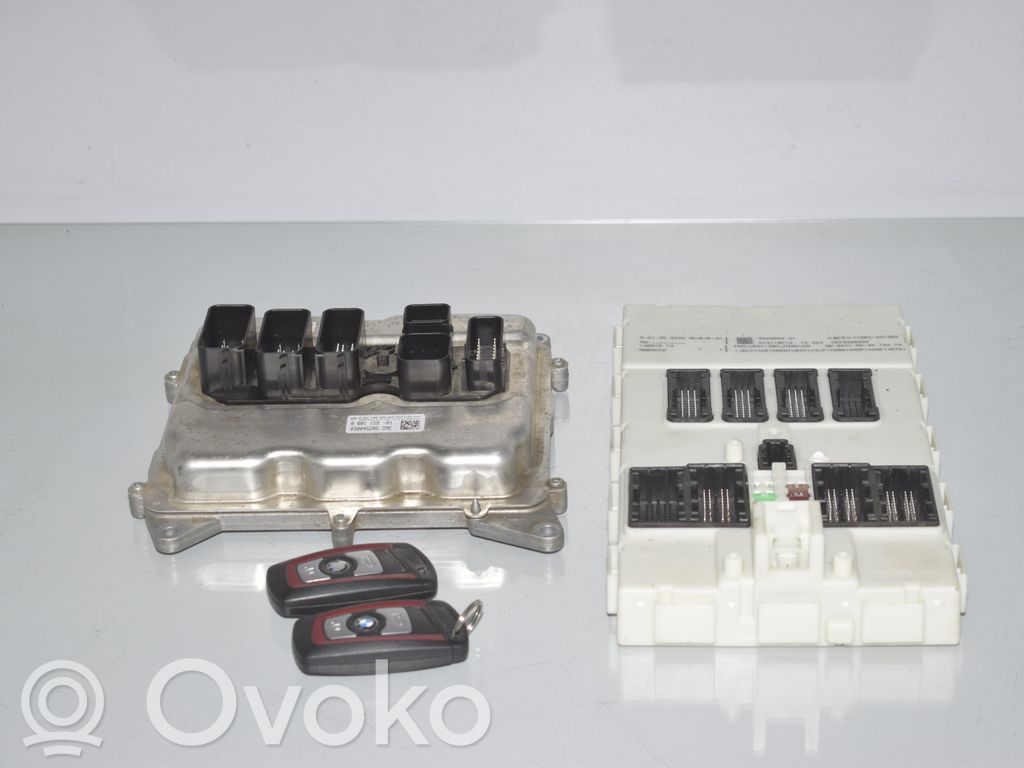 BMW 3 F30 F35 F31 Engine ECU kit and lock set 