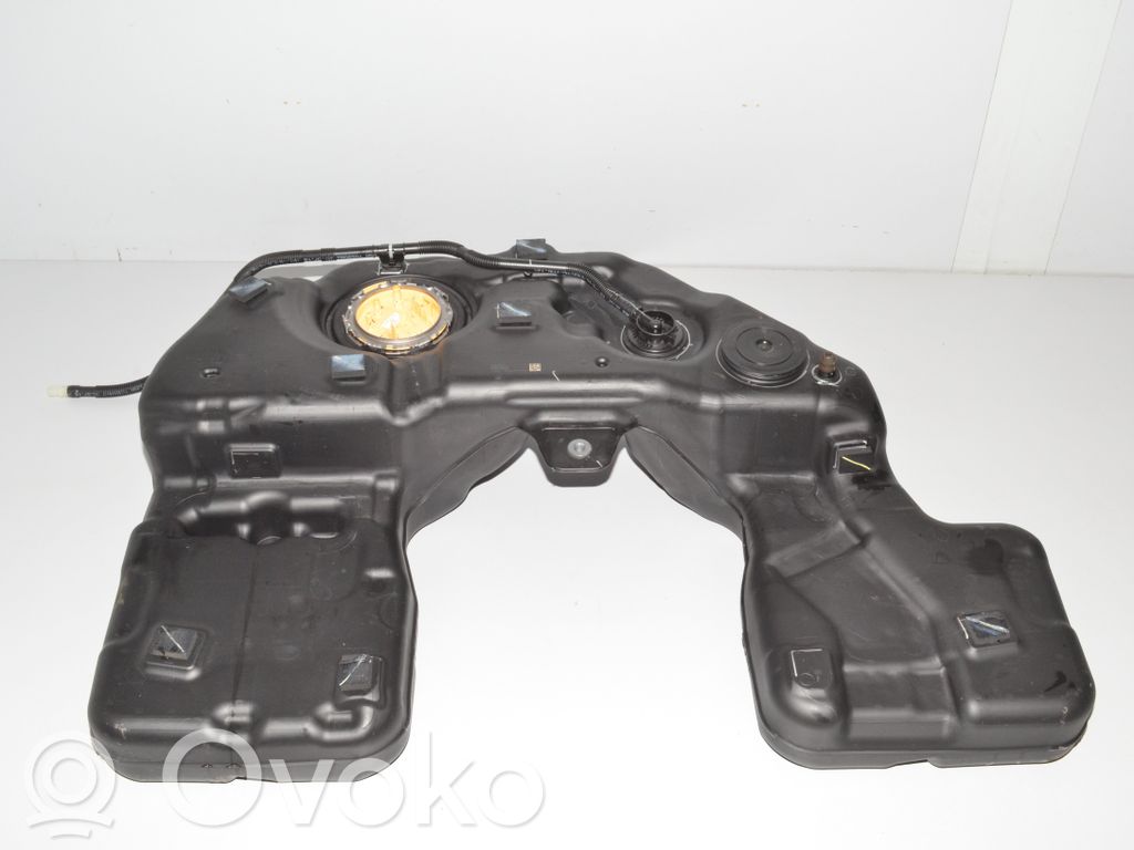 BMW X7 G07 Zbiornik paliwa 