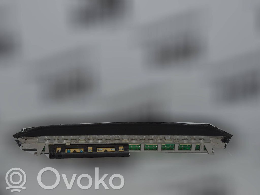 BMW 3 E46 Third/center stoplight 
