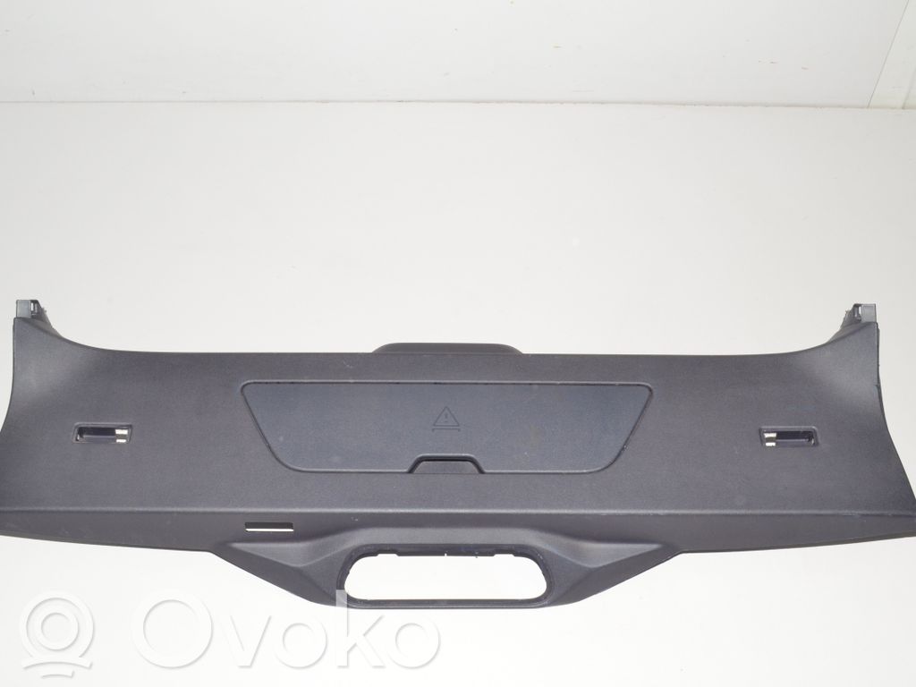 Tailgate trim   7442975,7441808,51497955324,7955324