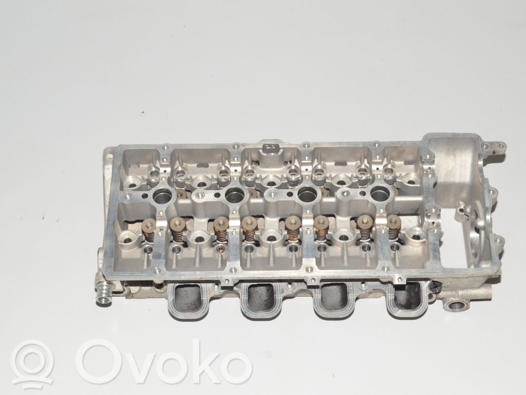 Engine head   2248220