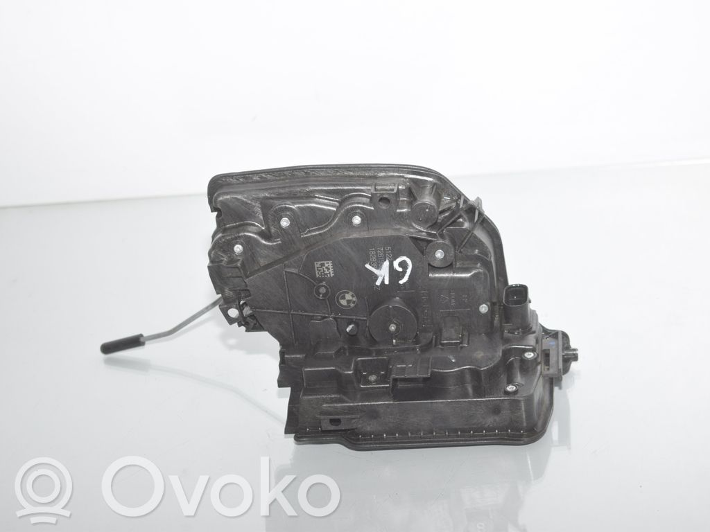 BMW 2 F45 Takaoven lukko 