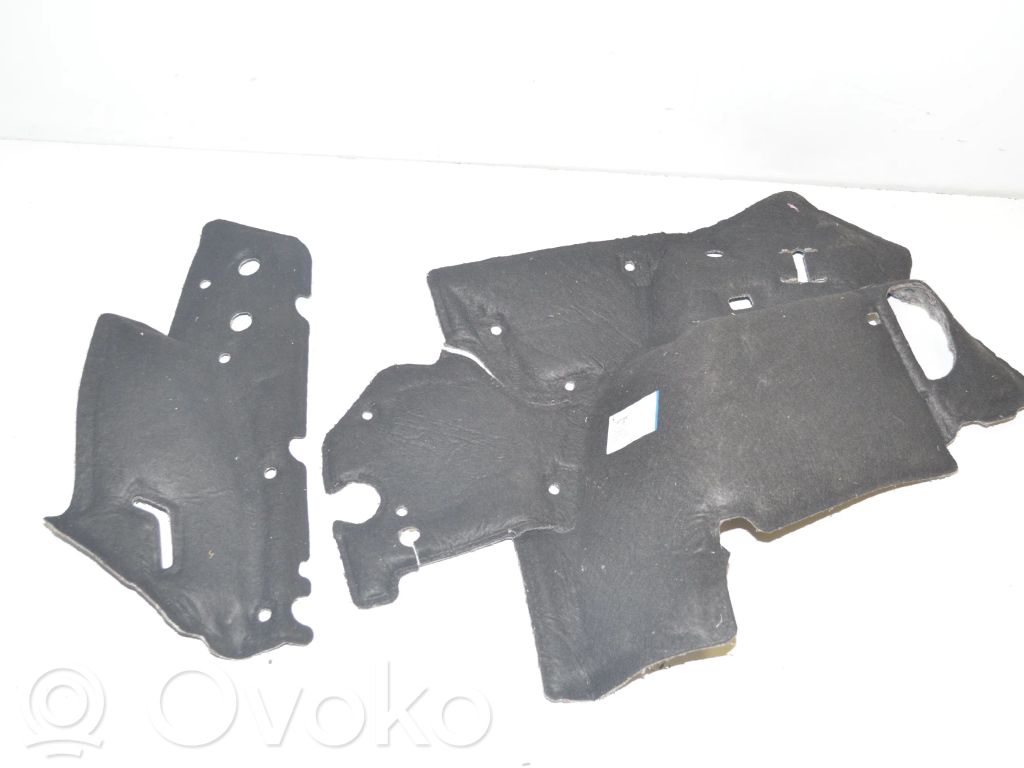 BMW 2 F46 Alte piese caroserie 