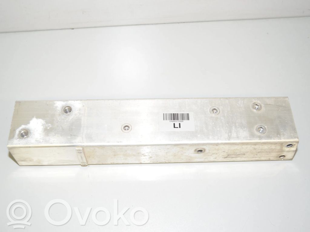 BMW i3 Rear bumper mounting bracket 