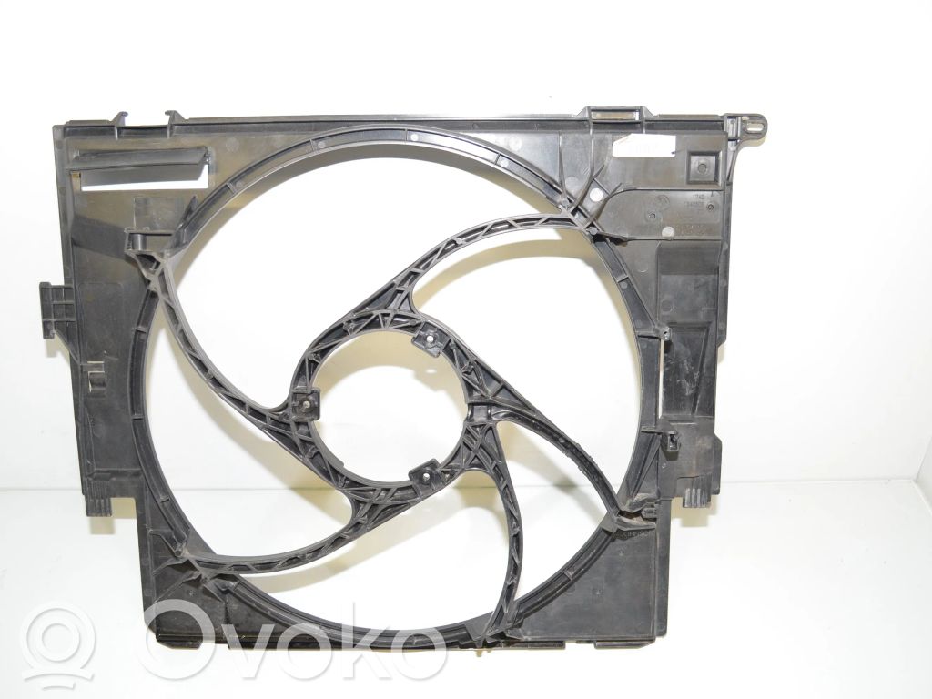 BMW 2 F22 F23 Elektrisks radiatoru ventilators 