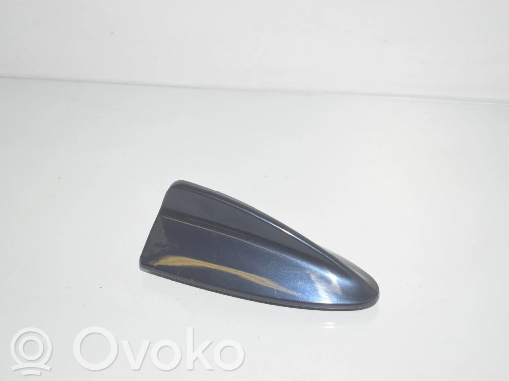 BMW 5 GT F07 Osłona anteny dachowej GPS 