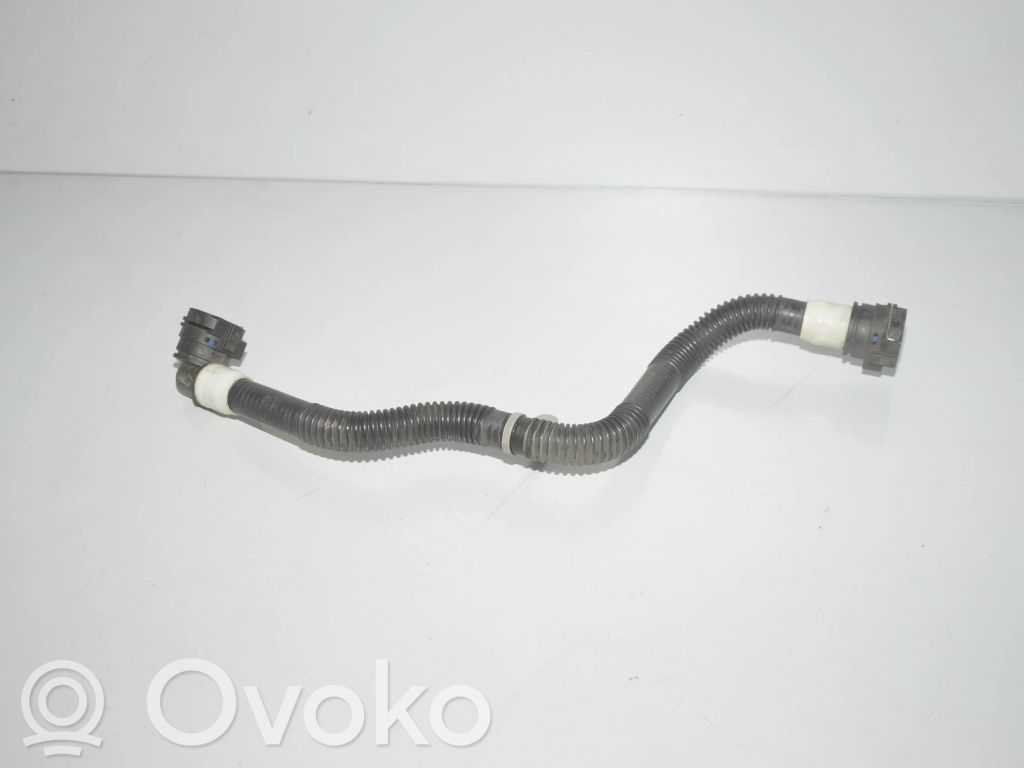 Tesla Model 3 Engine coolant pipe/hose 