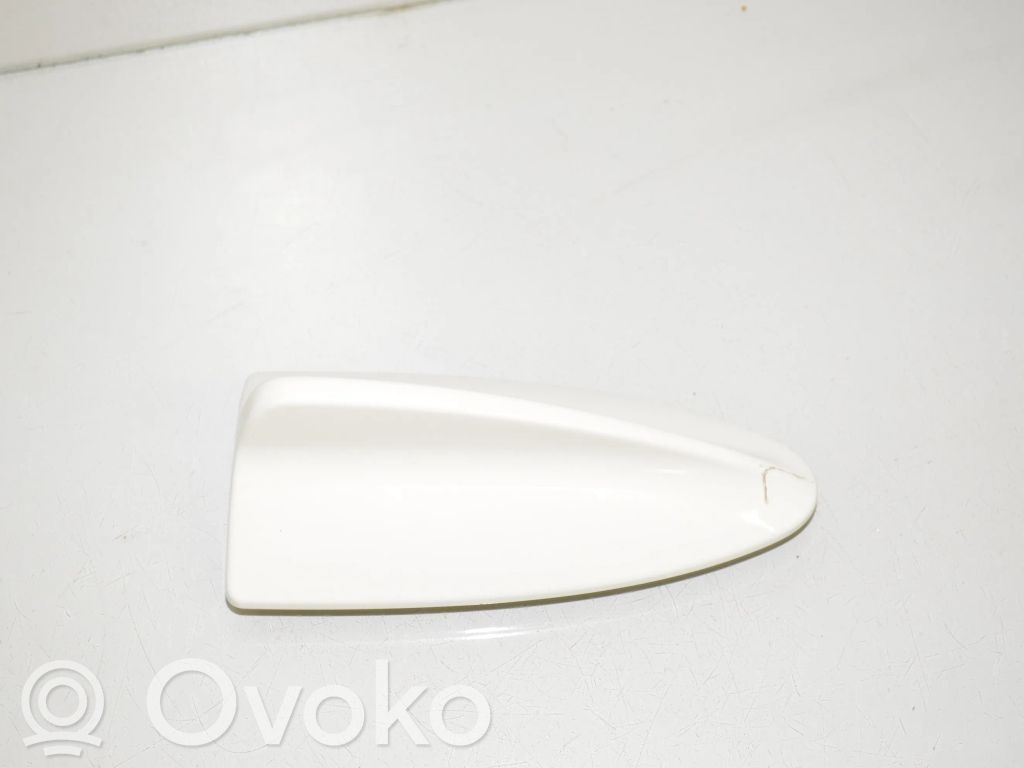 BMW X3 F25 Osłona anteny dachowej GPS 