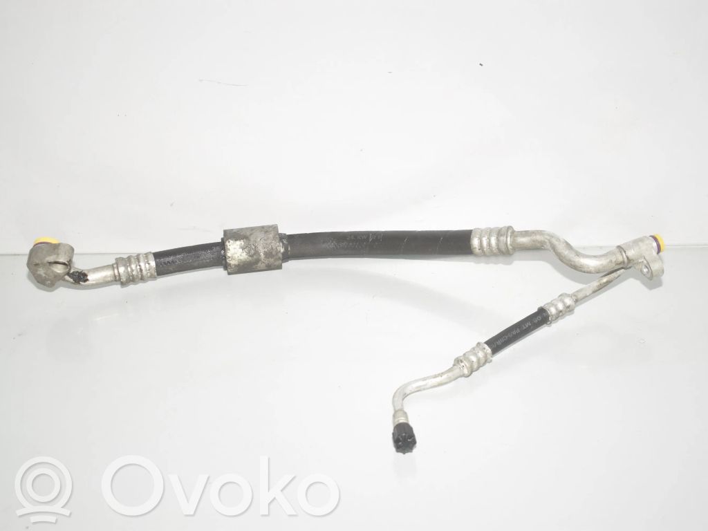 Ilmastointilaitteen putki (A/C)   9190451,64509190451,9209715,64509209715