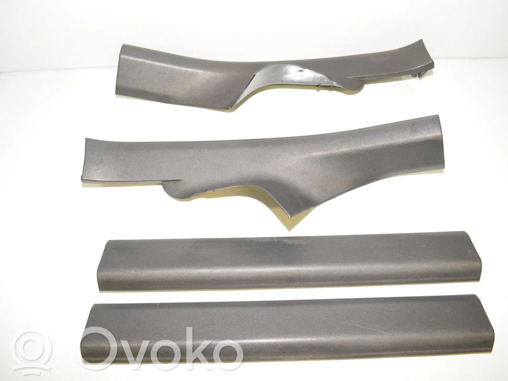 BMW 5 G30 G31 G38 Copertura del rivestimento del sottoporta anteriore 
