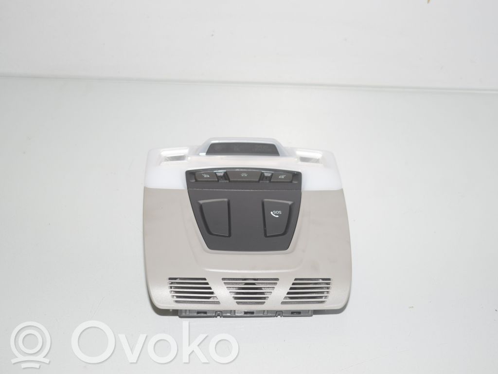 BMW 2 F46 Front seat light 