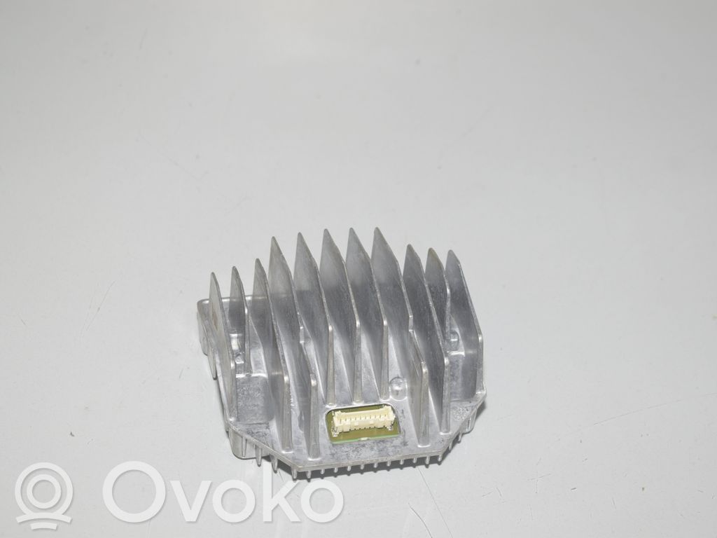 BMW 2 F46 Módulo de control de balasto LED 