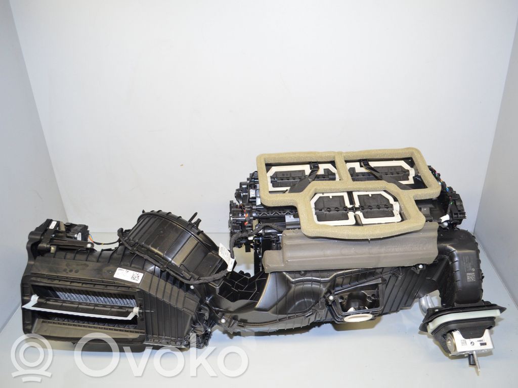 BMW iX3 Nagrzewnica / Komplet 