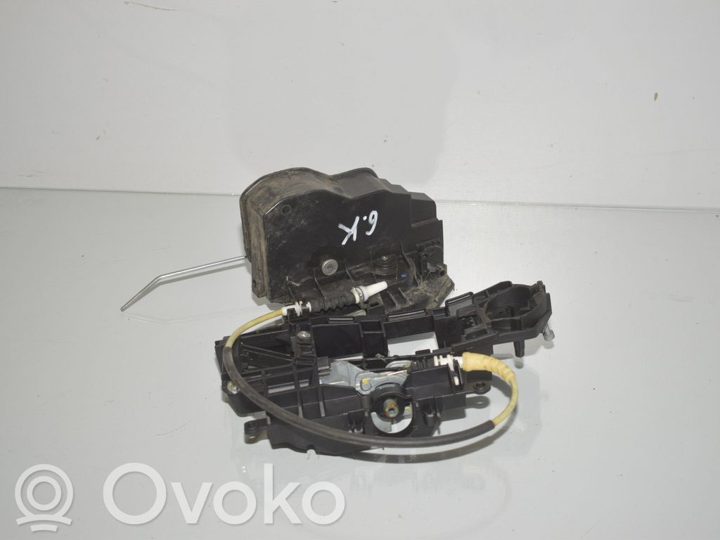BMW 5 F10 F11 Galinių durų spyna 