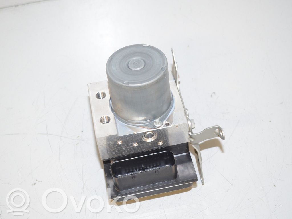BMW X1 E84 ABS Pump 