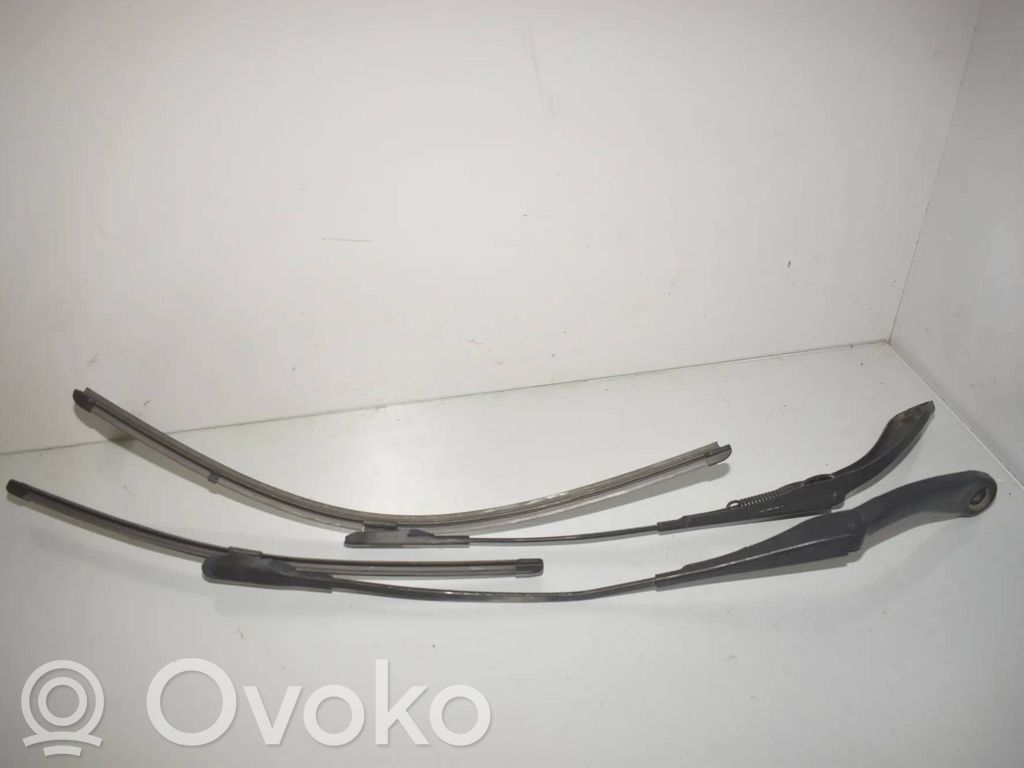 BMW 3 F30 F35 F31 Wycieraczki lamp przednich / Komplet 