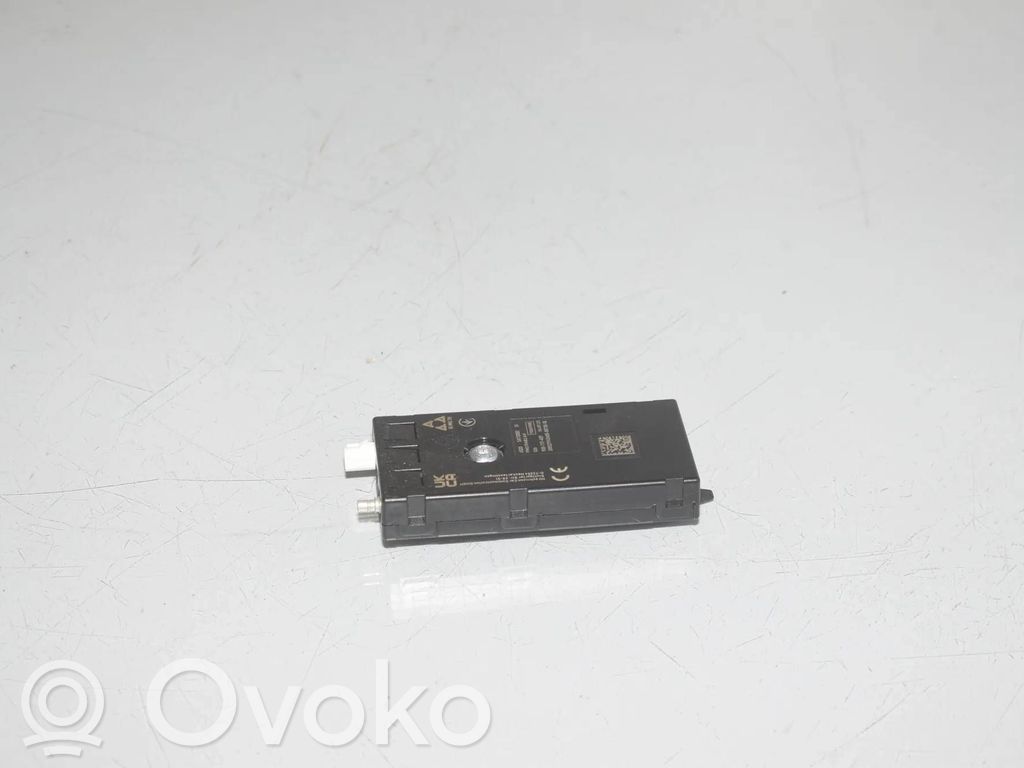 BMW i4 Antenos stiprintuvas 