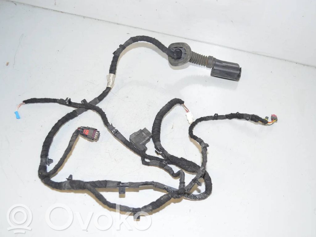 BMW i4 Front door wiring loom 