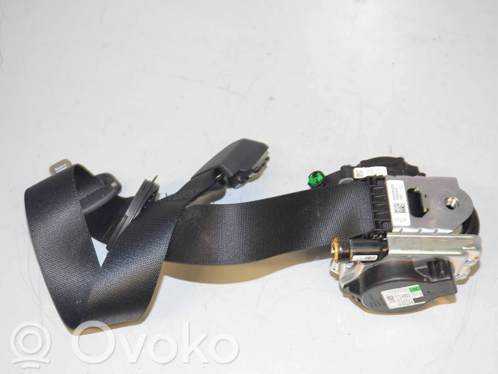 BMW 2 Active Tourer U06 Front seatbelt 