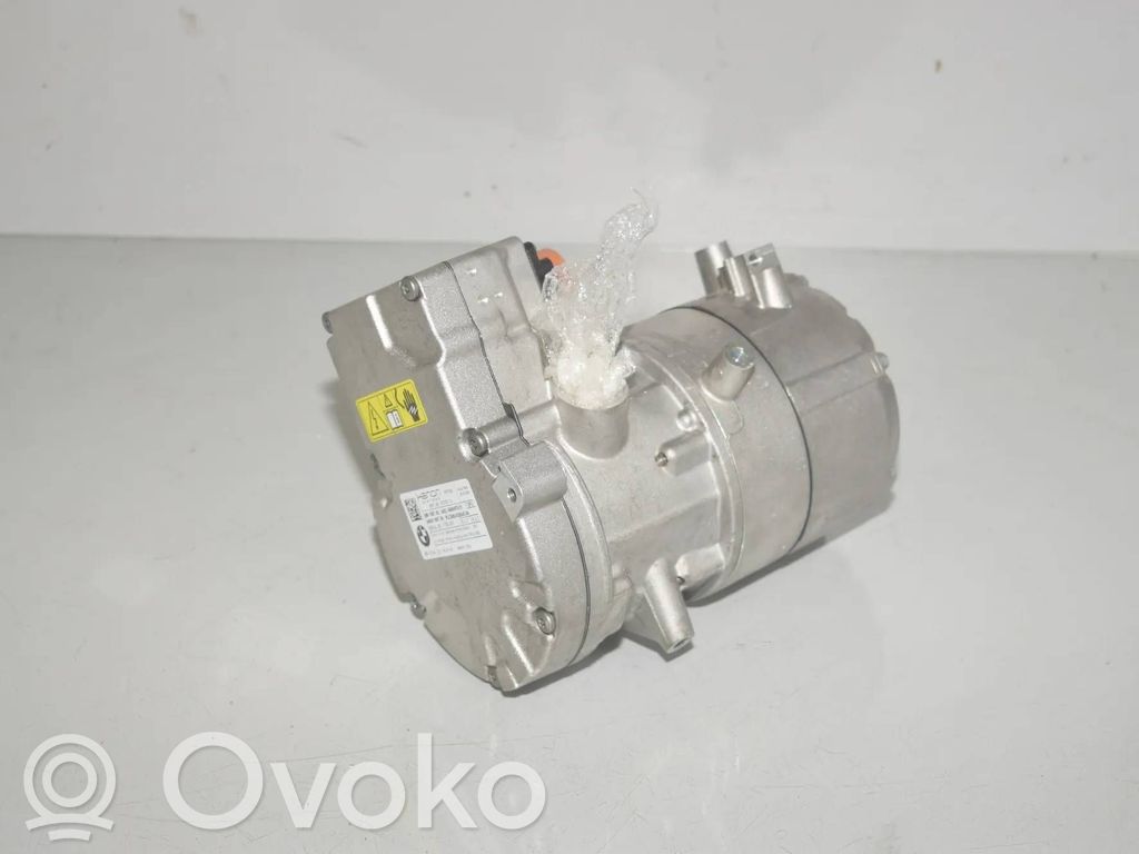 BMW i4 Air conditioning (A/C) compressor (pump) 