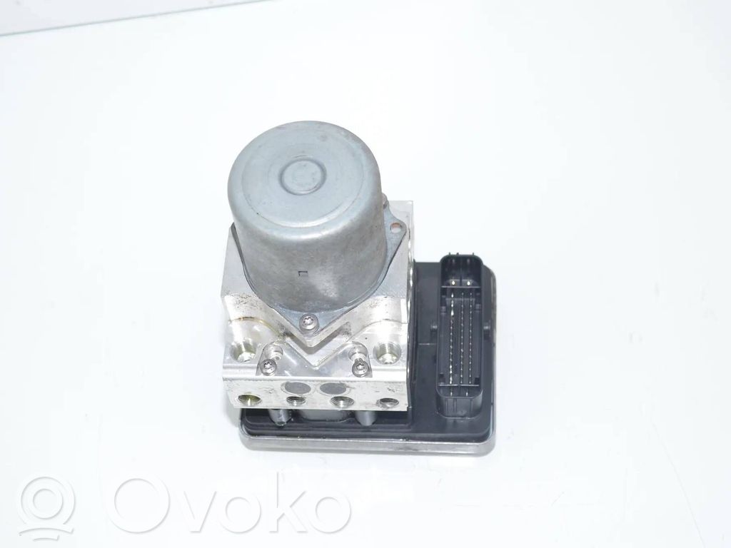 BMW 5 G30 G31 G38 ABS Pump 