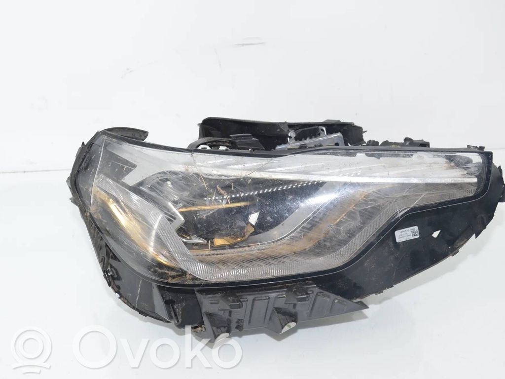 BMW 2 G42 Scheinwerfer 