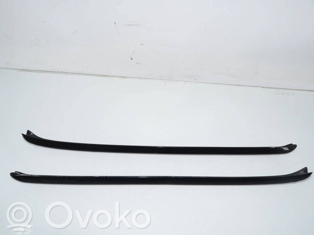 BMW X5 E70 Windshield trim 