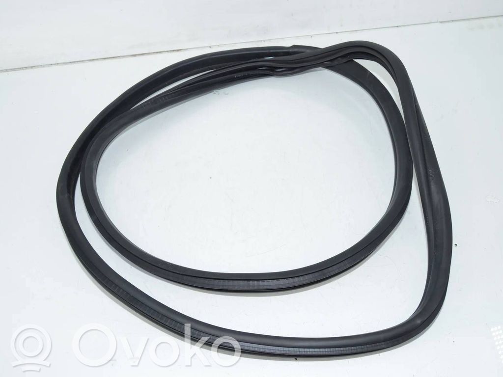BMW 3 G20 G21 Gumowa uszczelka drzwi tylnych / na karoserii