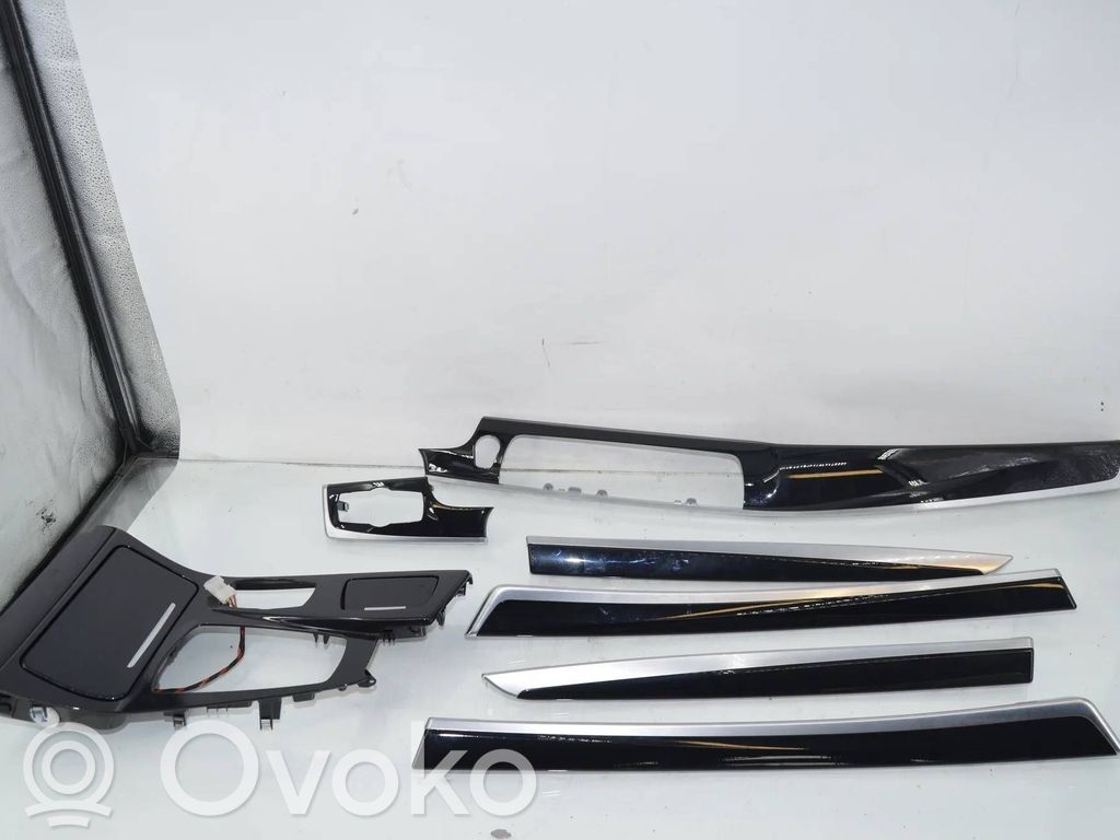 BMW 5 F10 F11 Zestaw ozdobnych elementów wyposażenia wnętrz 