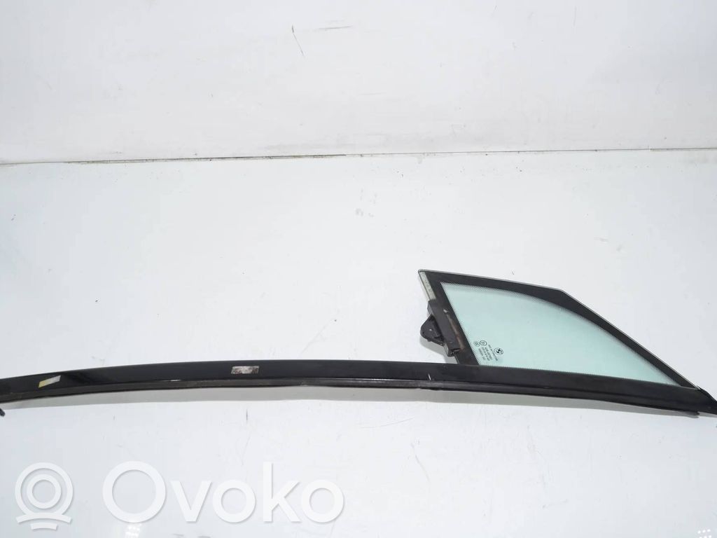 BMW i3 Ventanilla de ventilación de la puerta delantera cuatro puertas 