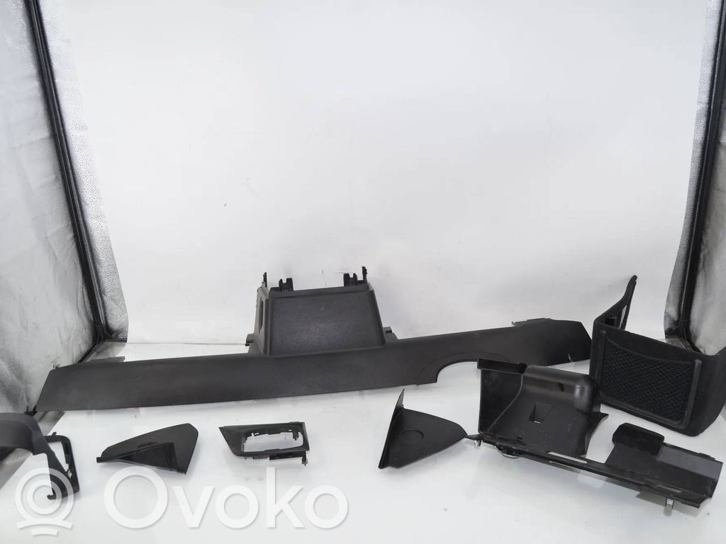 BMW i3 Element deski rozdzielczej / dół 