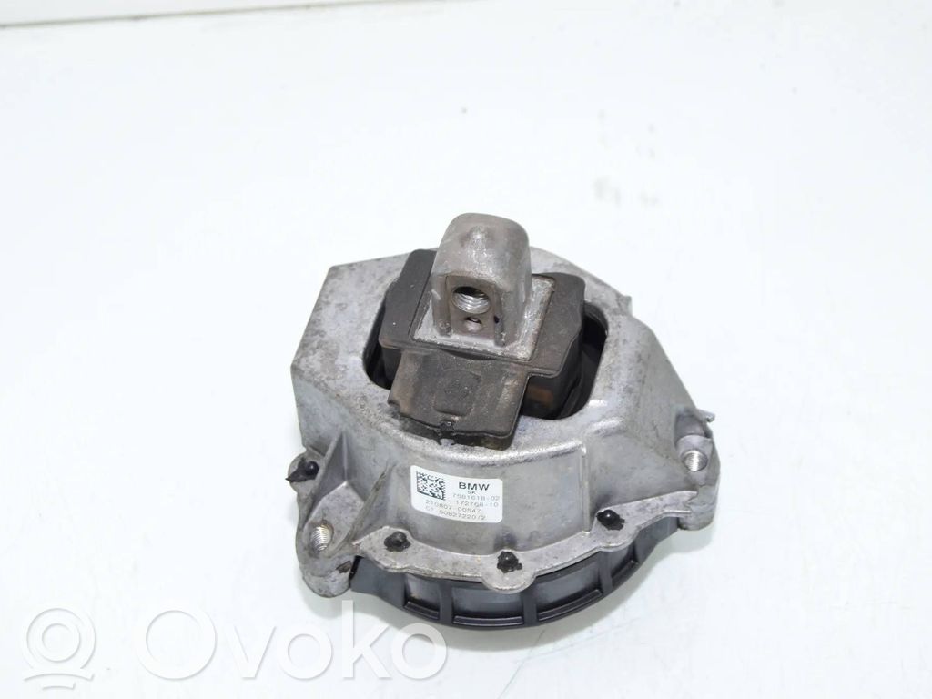 BMW 2 G42 Engine mount bracket 