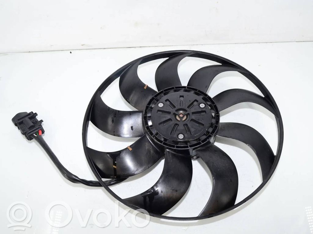BMW 5 G30 G31 G38 Ventilator electric răcire radiator 