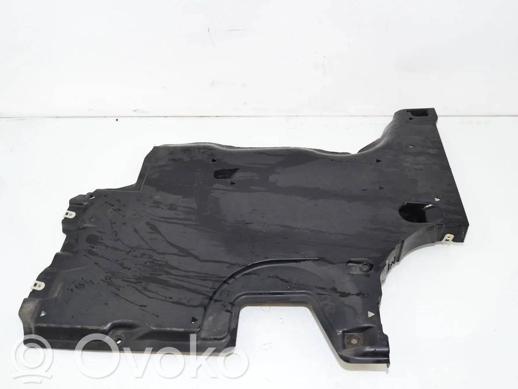 BMW 5 G30 G31 G38 Osłona tylna podwozia 