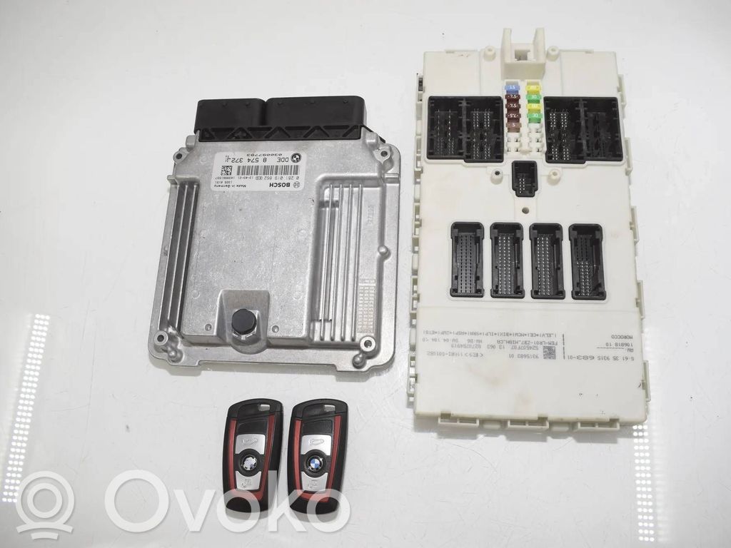 BMW 3 F30 F35 F31 Komputer / Sterownik ECU i komplet kluczy 