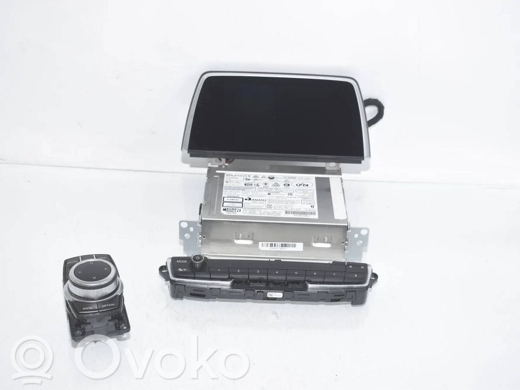 BMW 2 F46 Unità di navigazione lettore CD/DVD