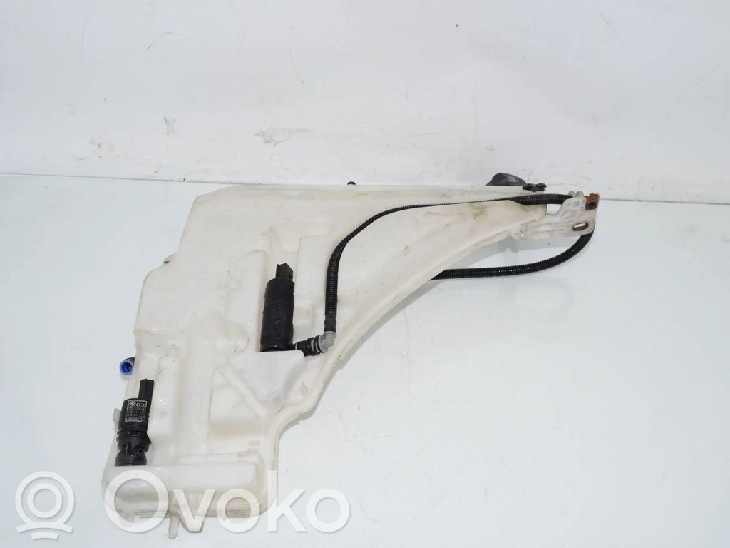 BMW 4 F32 F33 Tuulilasinpesimen nestesäiliö