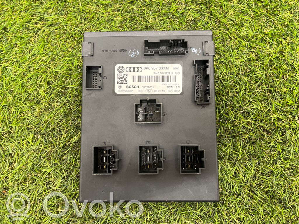 Audi A5 8T 8F Comfort/convenience module 