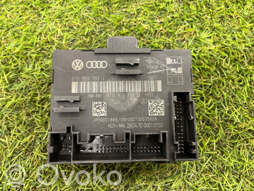 Audi A5 8T 8F Door control unit/module 