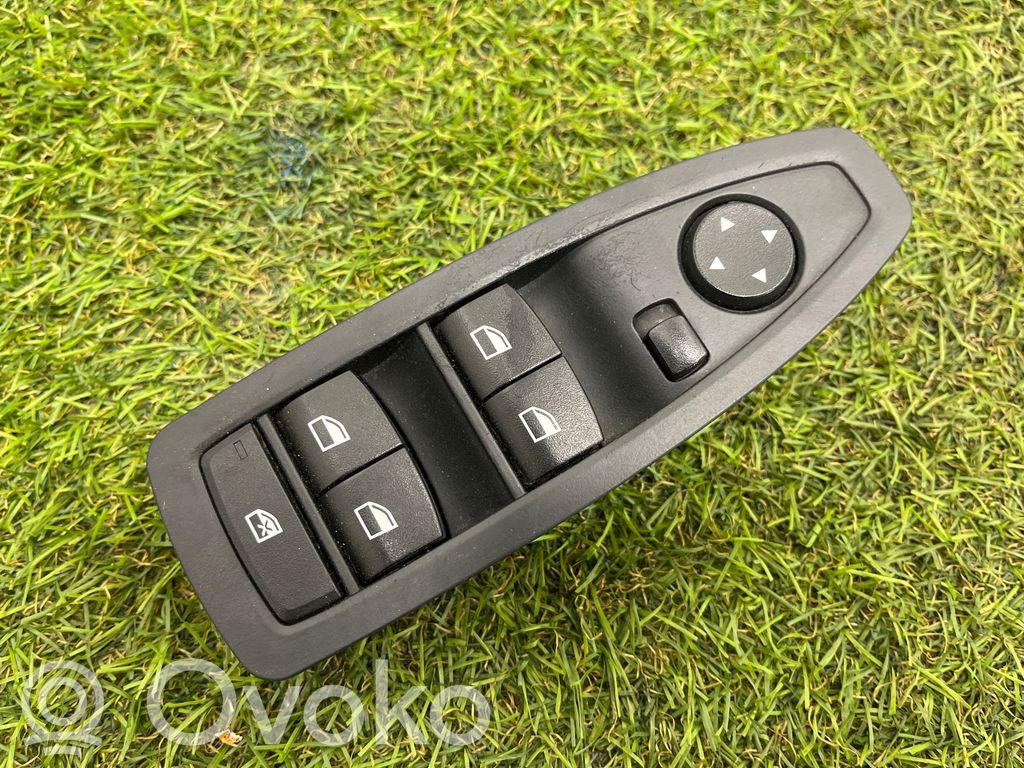 BMW 1 F20 F21 Electric window control switch 