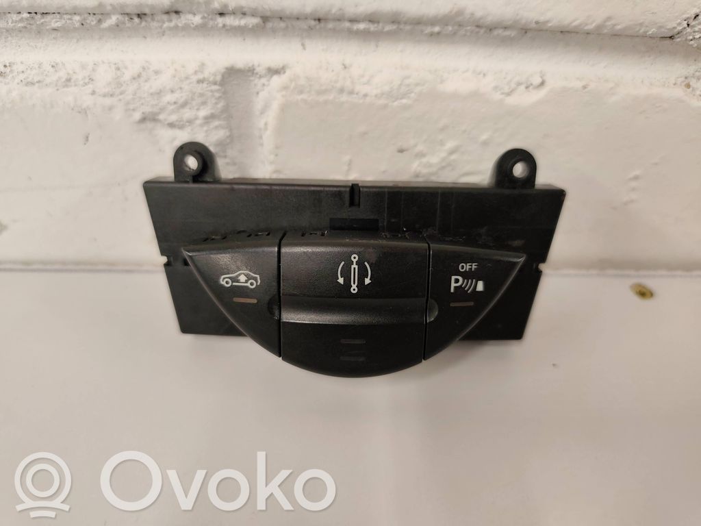 Mercedes-Benz CLS C219 Parking (PDC) sensor switch 